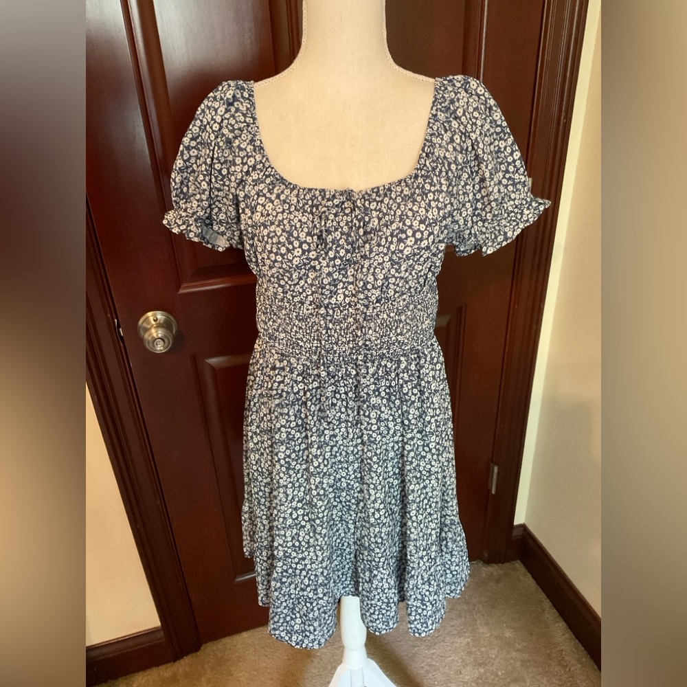 Teen Dress. Sz. Medium